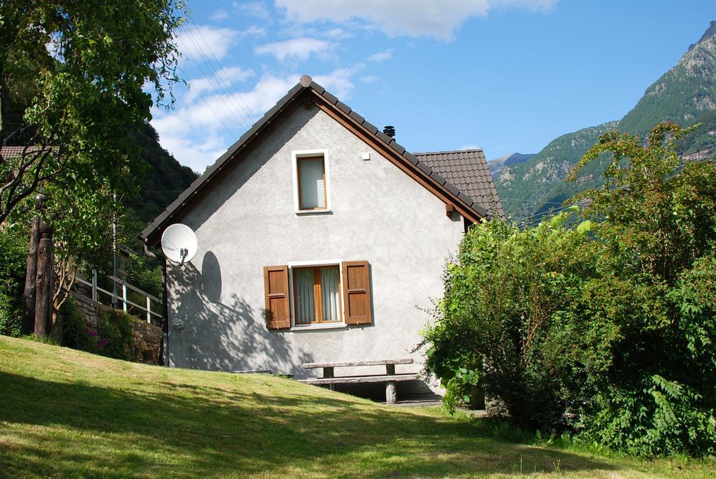 Casa Fontanella Villa Brione  Kamer foto